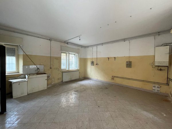 appartamento in vendita a Valenza