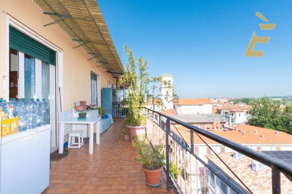 appartamento in vendita a Valenza