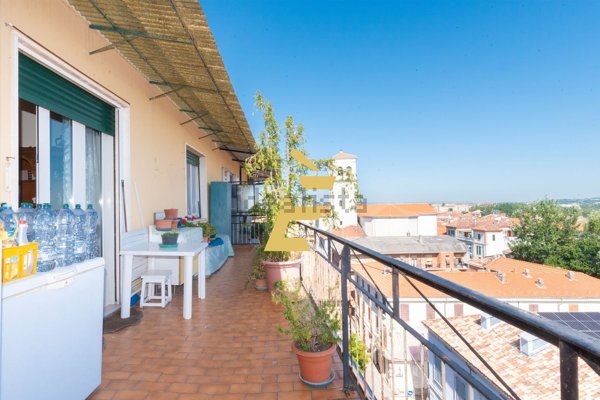 appartamento in vendita a Valenza