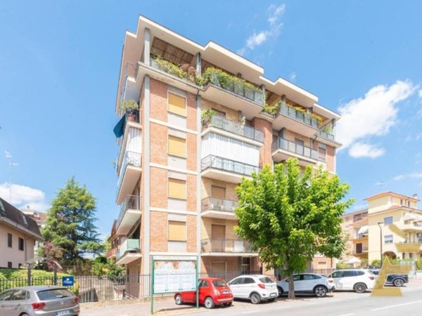 appartamento in vendita a Valenza
