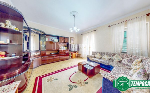 appartamento in vendita a Valenza