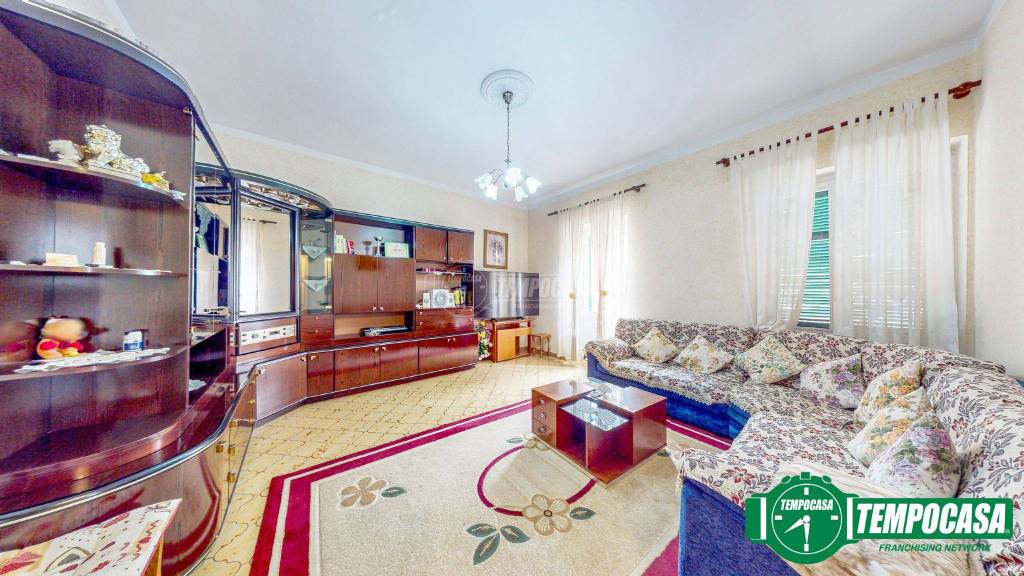 appartamento in vendita a Valenza