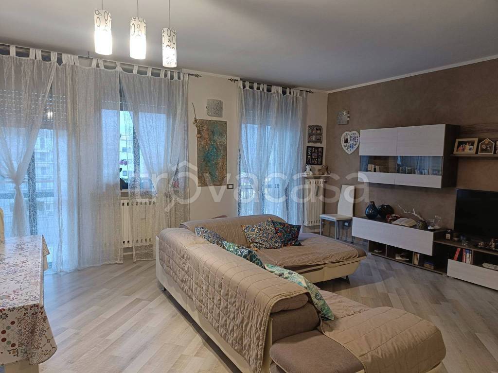 appartamento in vendita a Valenza