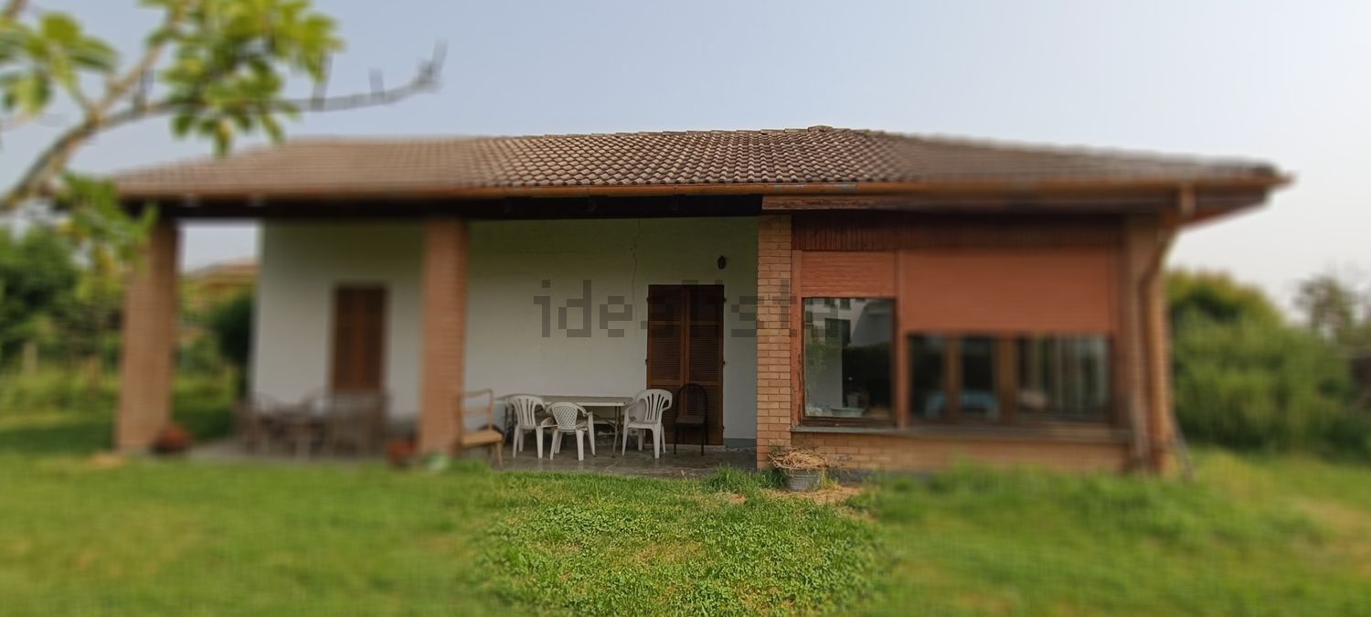 appartamento in vendita a Valenza