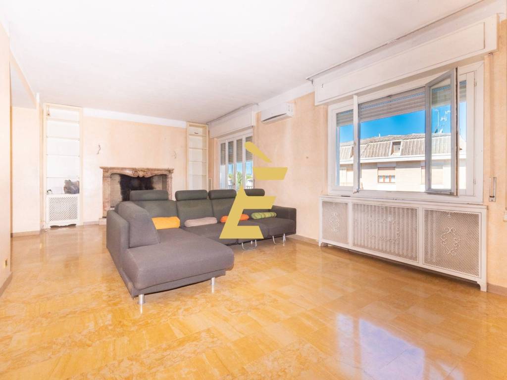 appartamento in vendita a Valenza