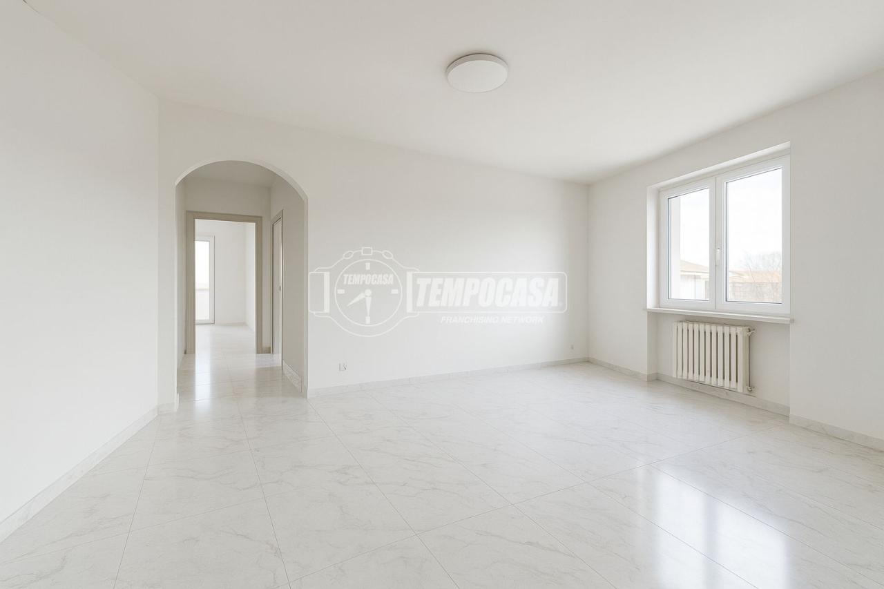 appartamento in vendita a Valenza