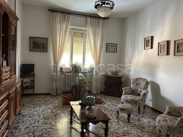 appartamento in vendita a Valenza