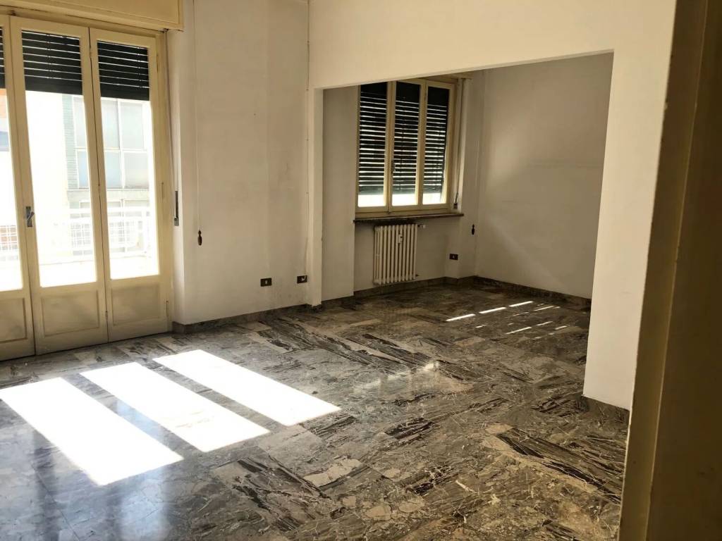 appartamento in vendita a Valenza