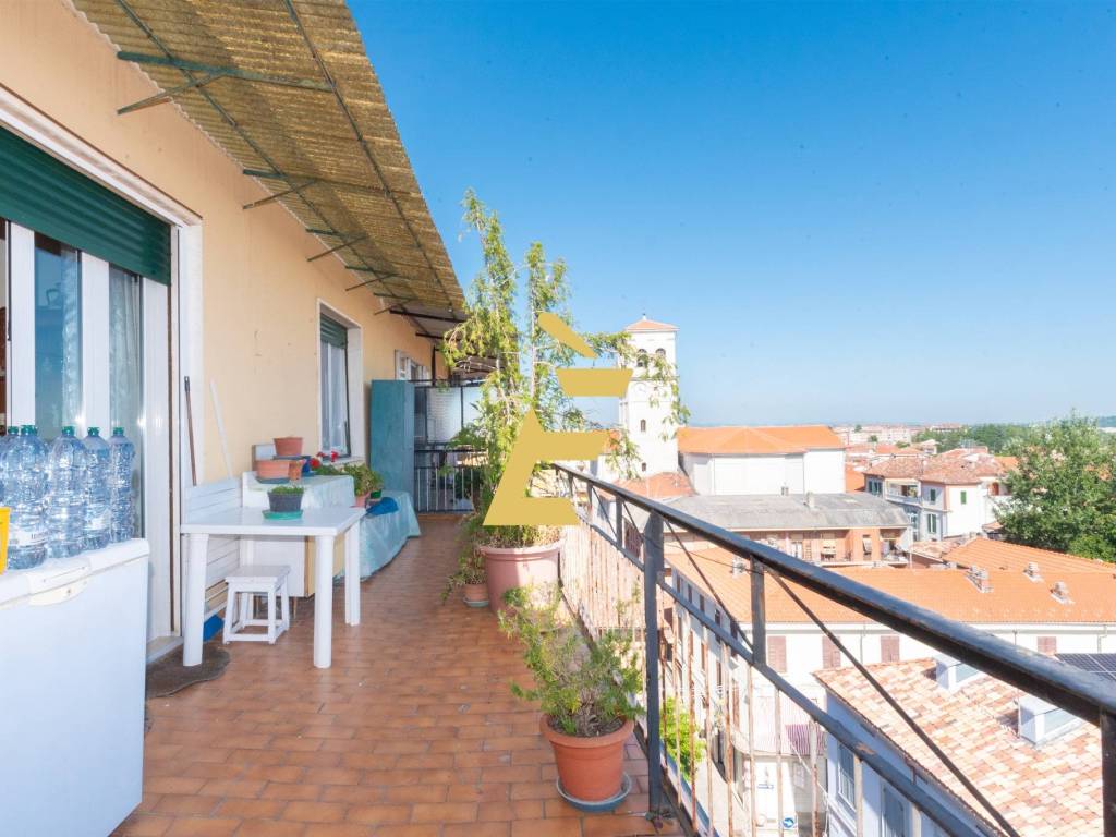 appartamento in vendita a Valenza