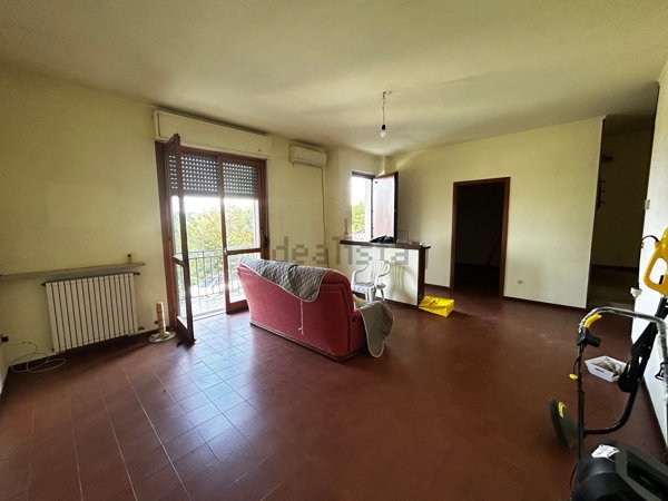 casa indipendente in vendita a Valenza