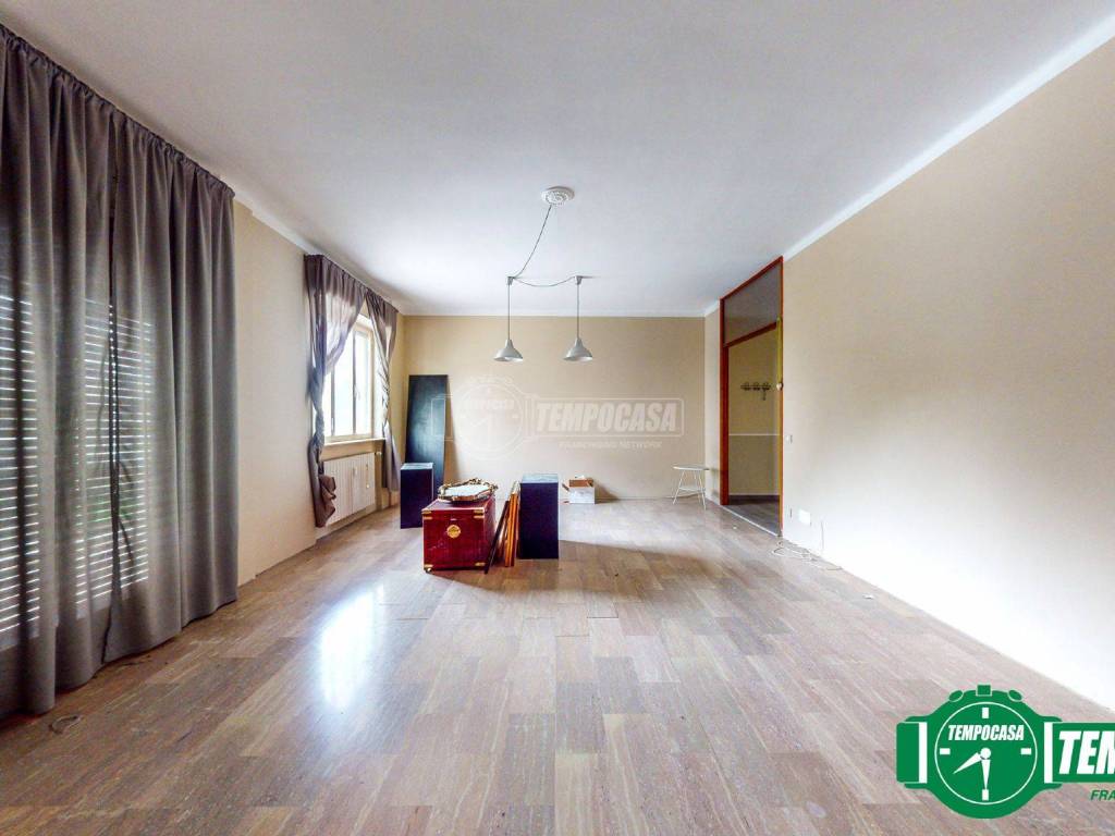 appartamento in vendita a Valenza