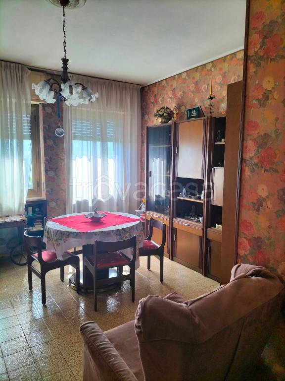 appartamento in vendita a Valenza