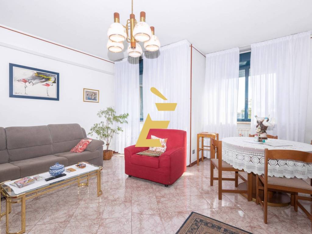 appartamento in vendita a Valenza