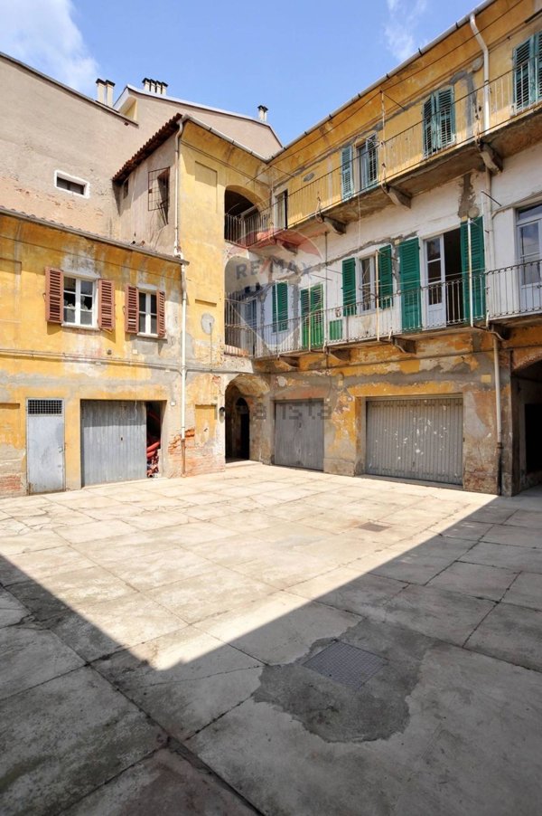 appartamento in vendita a Valenza