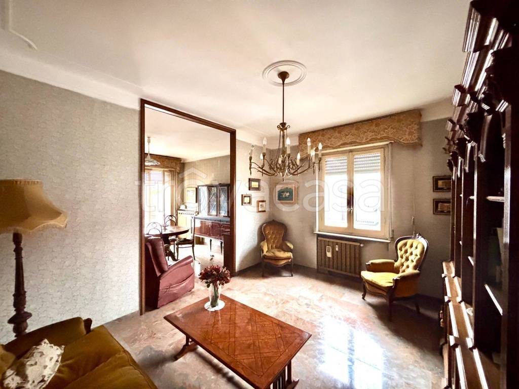 appartamento in vendita a Valenza