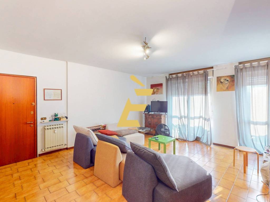 appartamento in vendita a Valenza