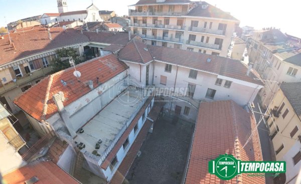 casa indipendente in vendita a Valenza