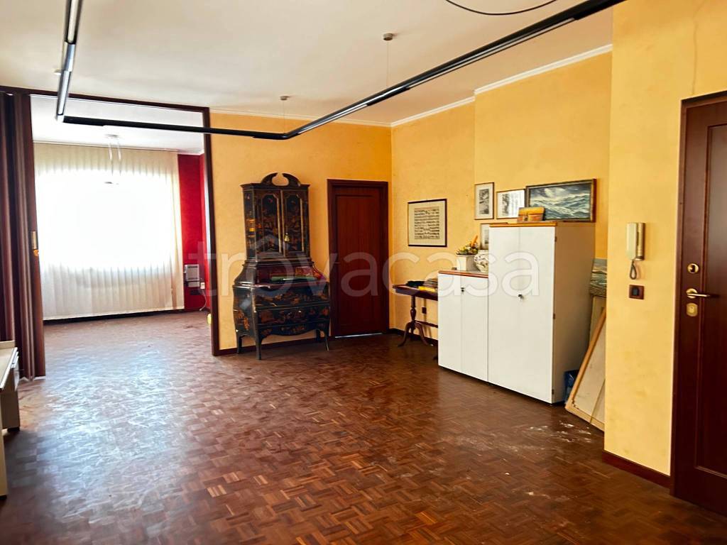 appartamento in vendita a Valenza