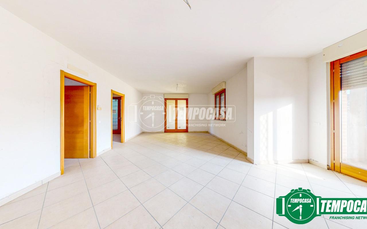 appartamento in vendita a Valenza