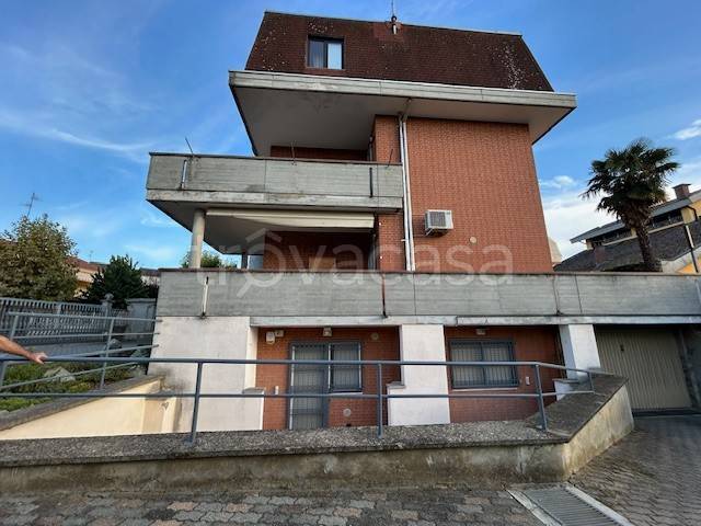 appartamento in vendita a Valenza