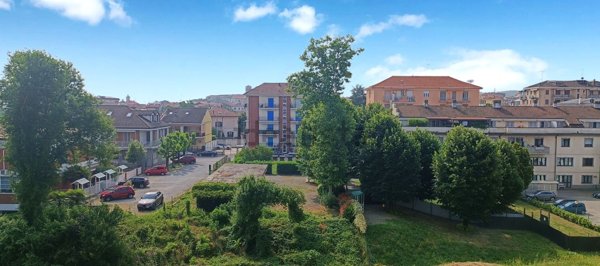 terreno edificabile in vendita a Valenza