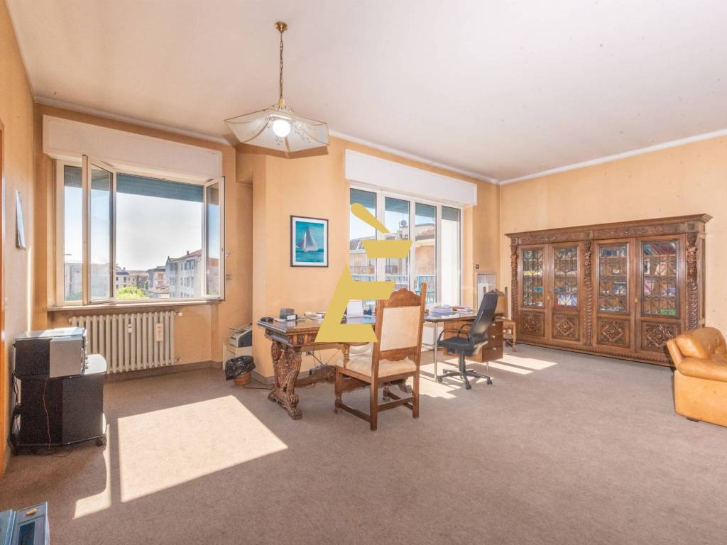 appartamento in vendita a Valenza