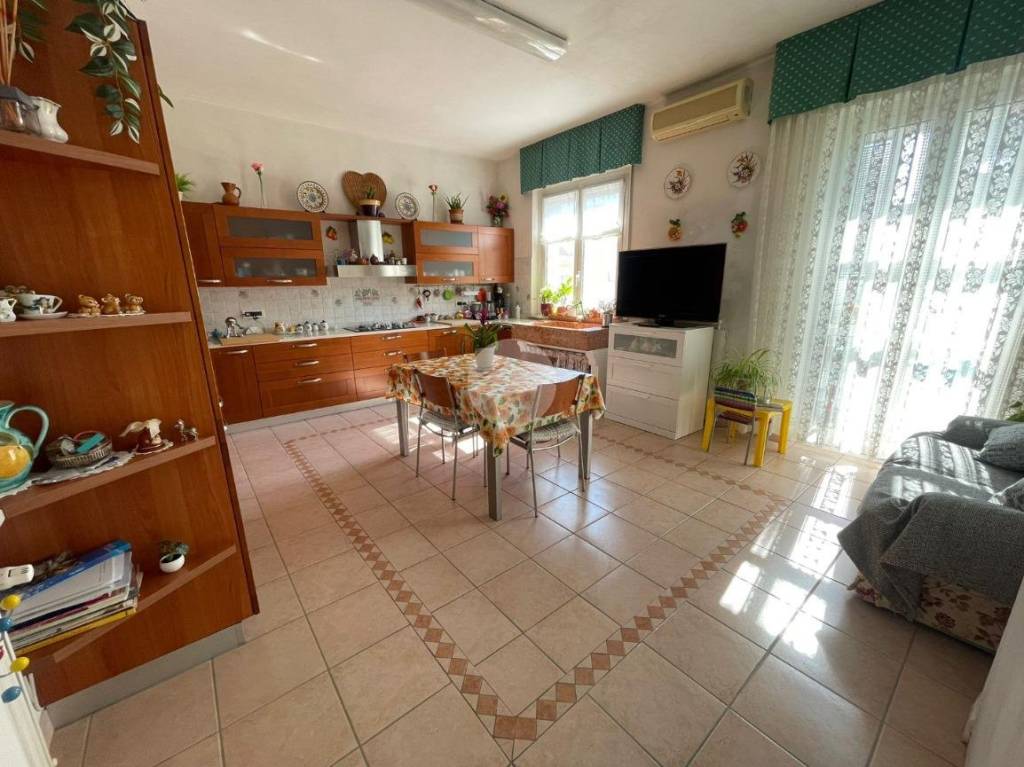 appartamento in vendita a Valenza