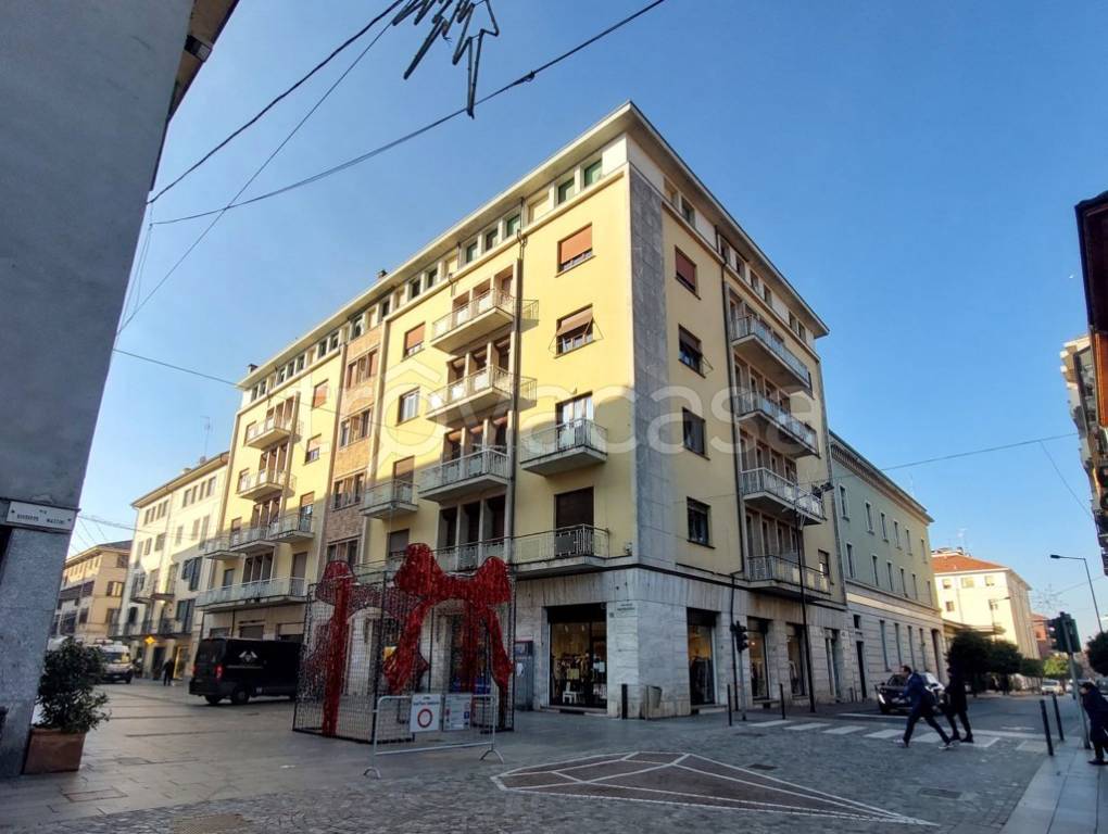 appartamento in vendita a Valenza