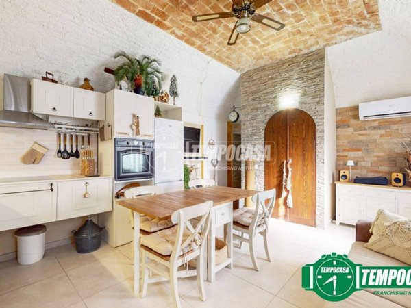 appartamento in vendita a Valenza