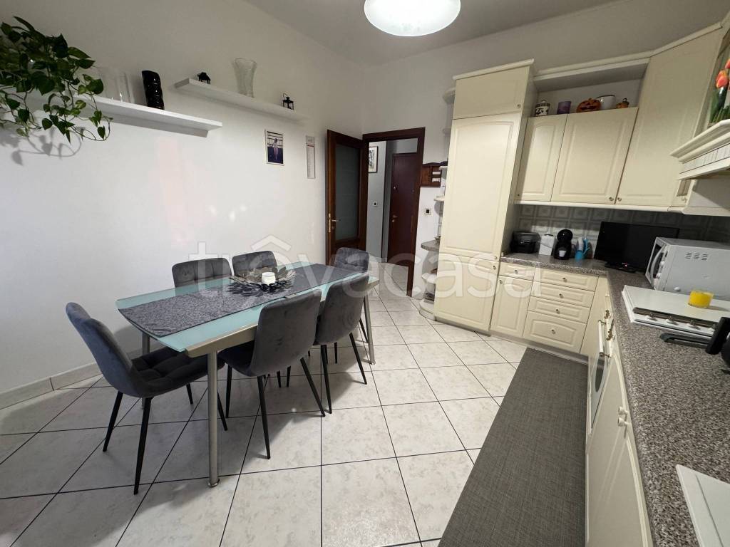 appartamento in vendita a Valenza