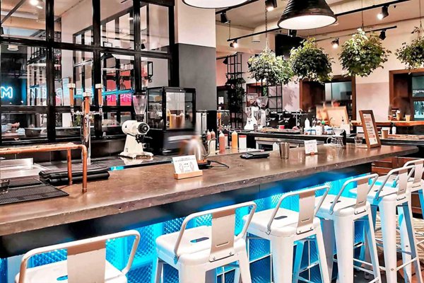 negozio in vendita a Valenza