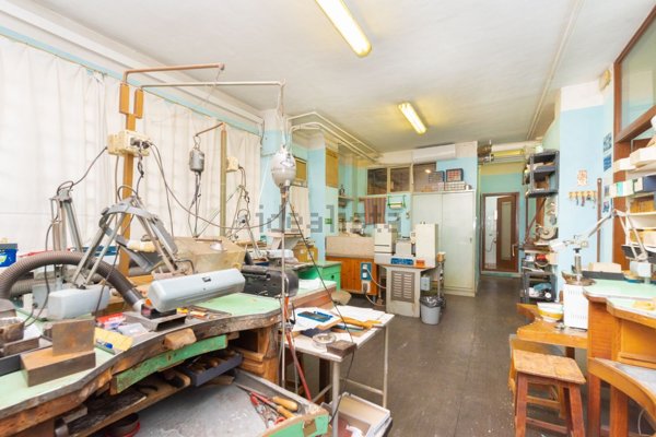 ufficio in vendita a Valenza