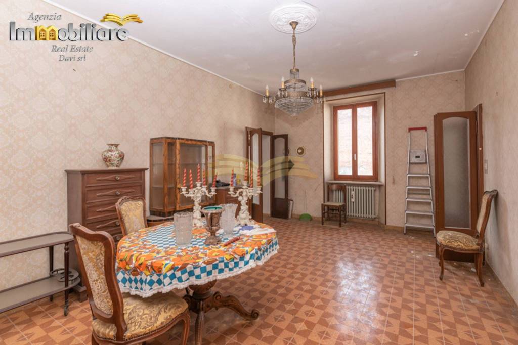 appartamento in vendita a Valenza