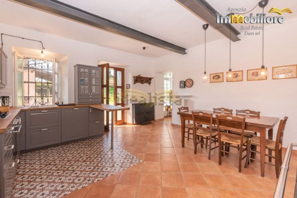 quadrivano in vendita a Valenza