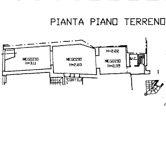 locale commerciale in vendita a Valenza