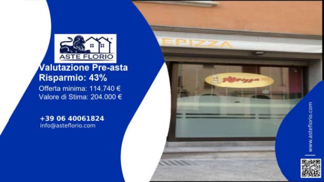 negozio in vendita a Valenza