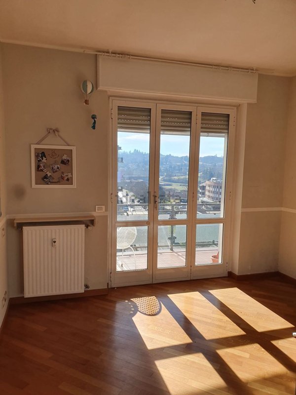 appartamento in vendita a Valenza