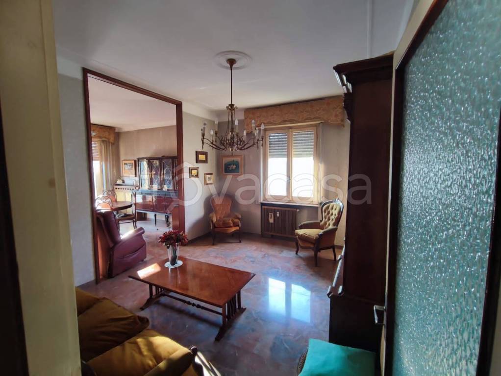 appartamento in vendita a Valenza