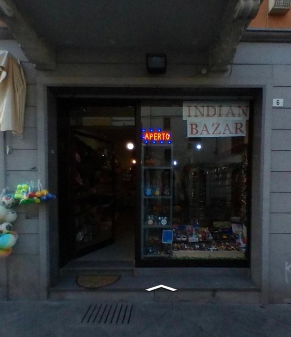negozio in vendita a Valenza