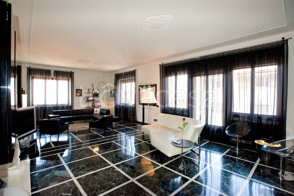 appartamento in vendita a Valenza