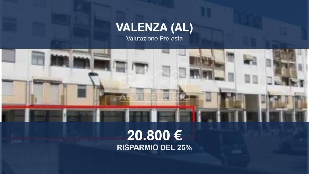 negozio in vendita a Valenza