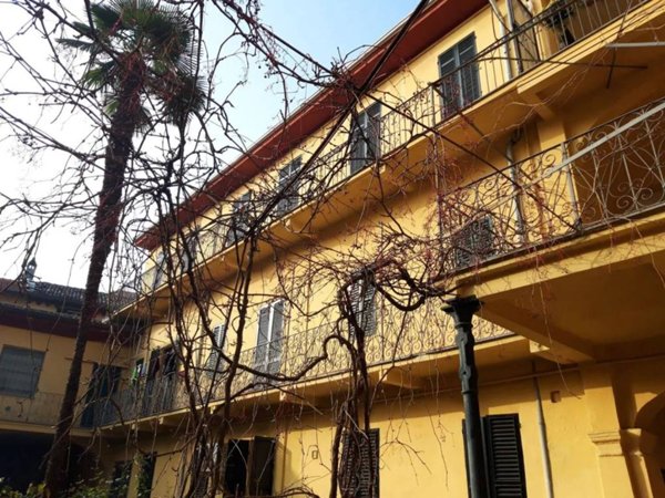 intera palazzina in vendita a Valenza