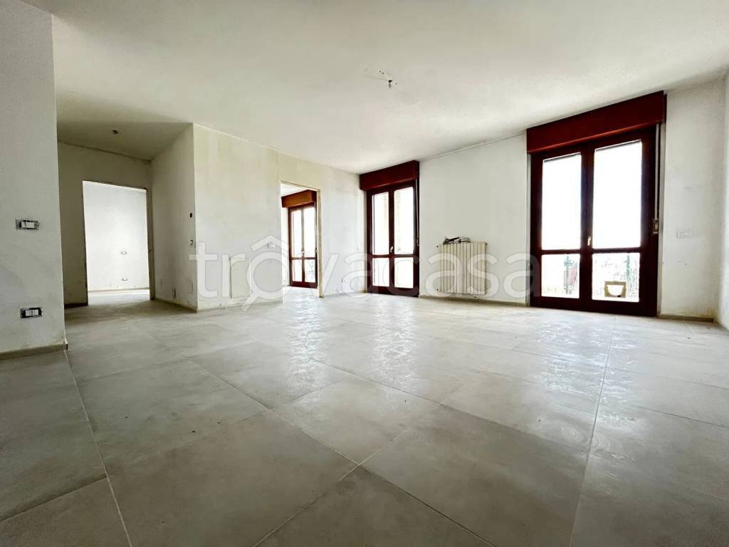 appartamento in vendita a Valenza