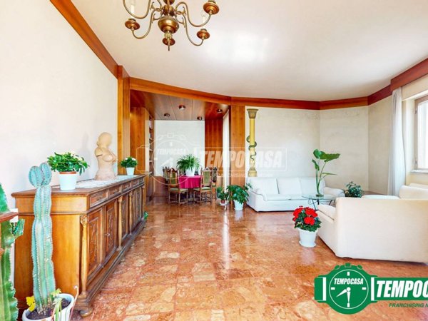 appartamento in vendita a Valenza