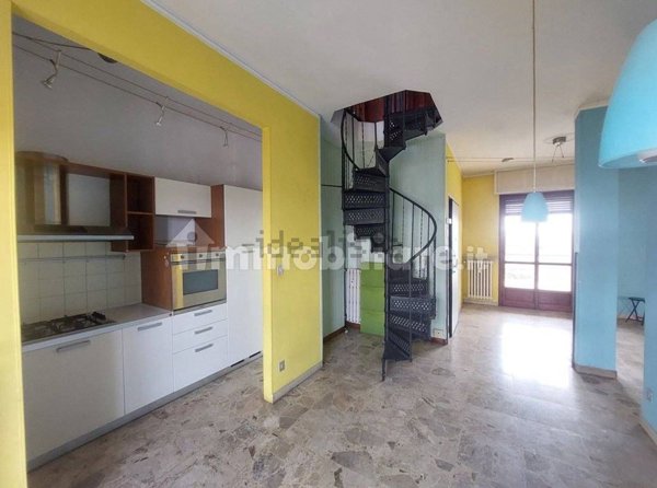appartamento in vendita a Valenza