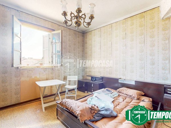 appartamento in vendita a Valenza