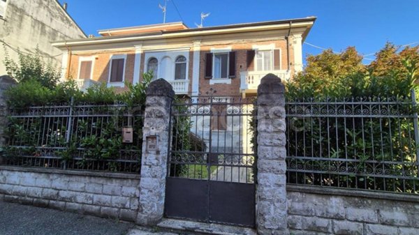 appartamento in vendita a Valenza