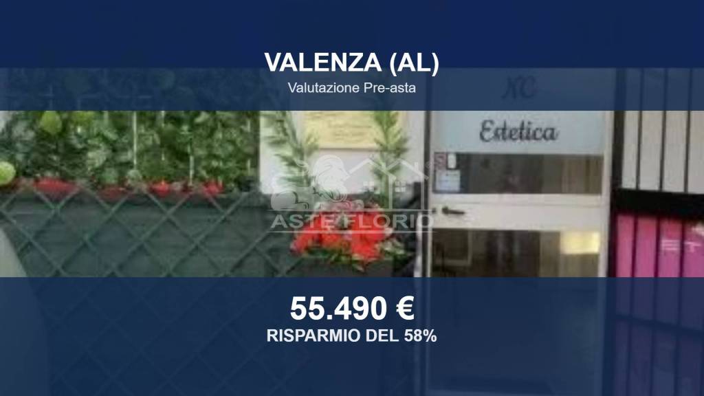 negozio in vendita a Valenza