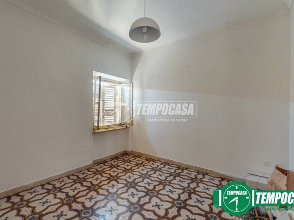 appartamento in vendita a Valenza