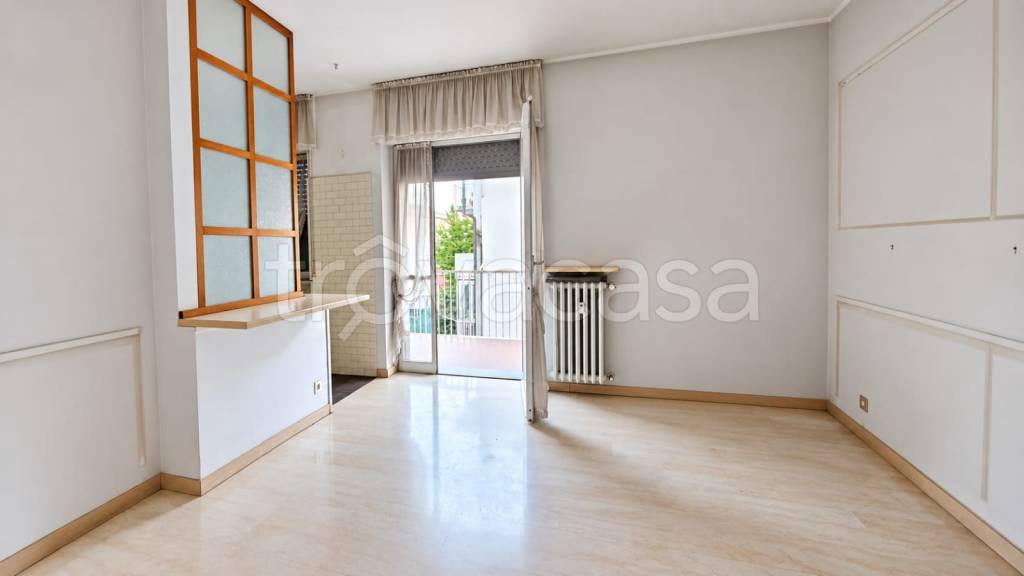 appartamento in vendita a Valenza